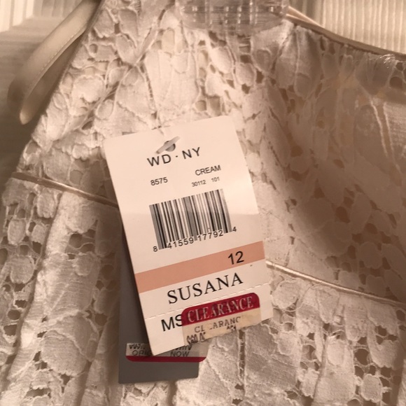 WD NY Beautiful ivory eyelet flare skirt - Picture 6 of 6